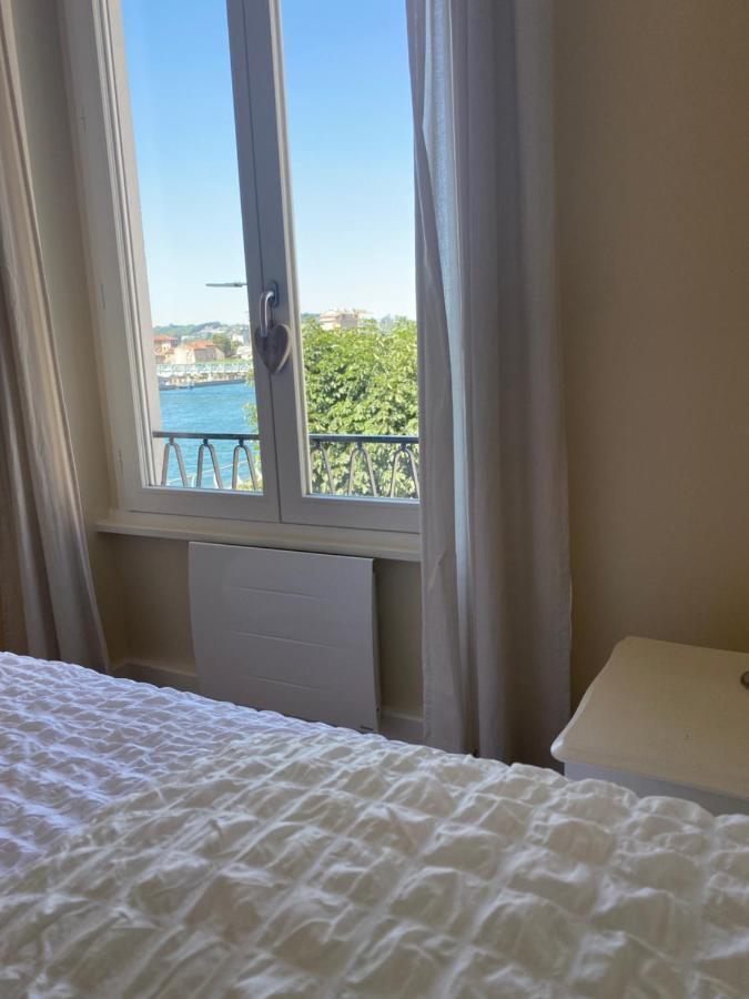 וינה Appartement Avec Superbe Vue Sur Le Rhone מראה חיצוני תמונה